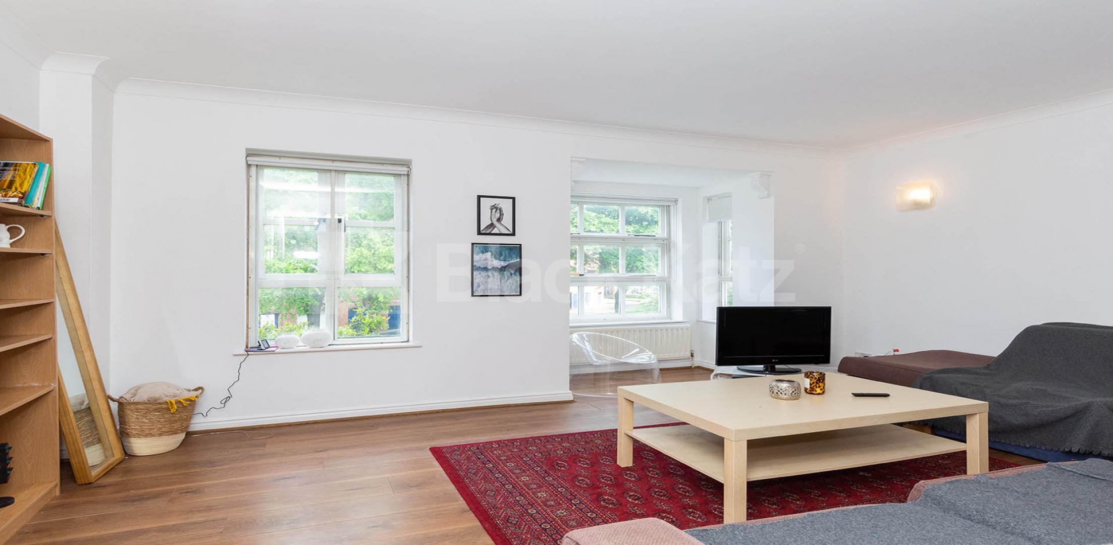 			4 DOUBLE AND TWO BATHROOMS!, 4 Bedroom, 2 bath, 1 reception House			 Stock Orchard Crescent, CALEDONIAN ROAD 